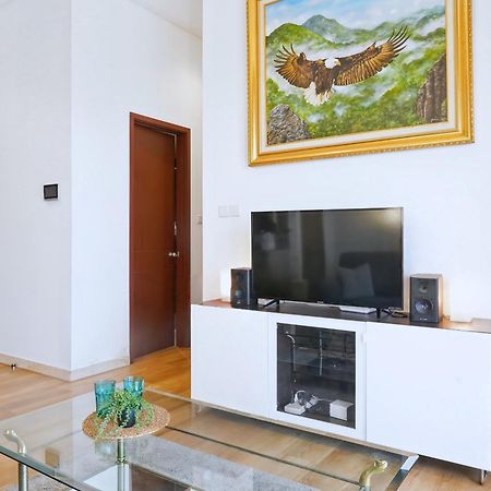 2Br Lucky Tower Residence Jakarta Old Town Top Floor Condo Jacarta Exterior foto