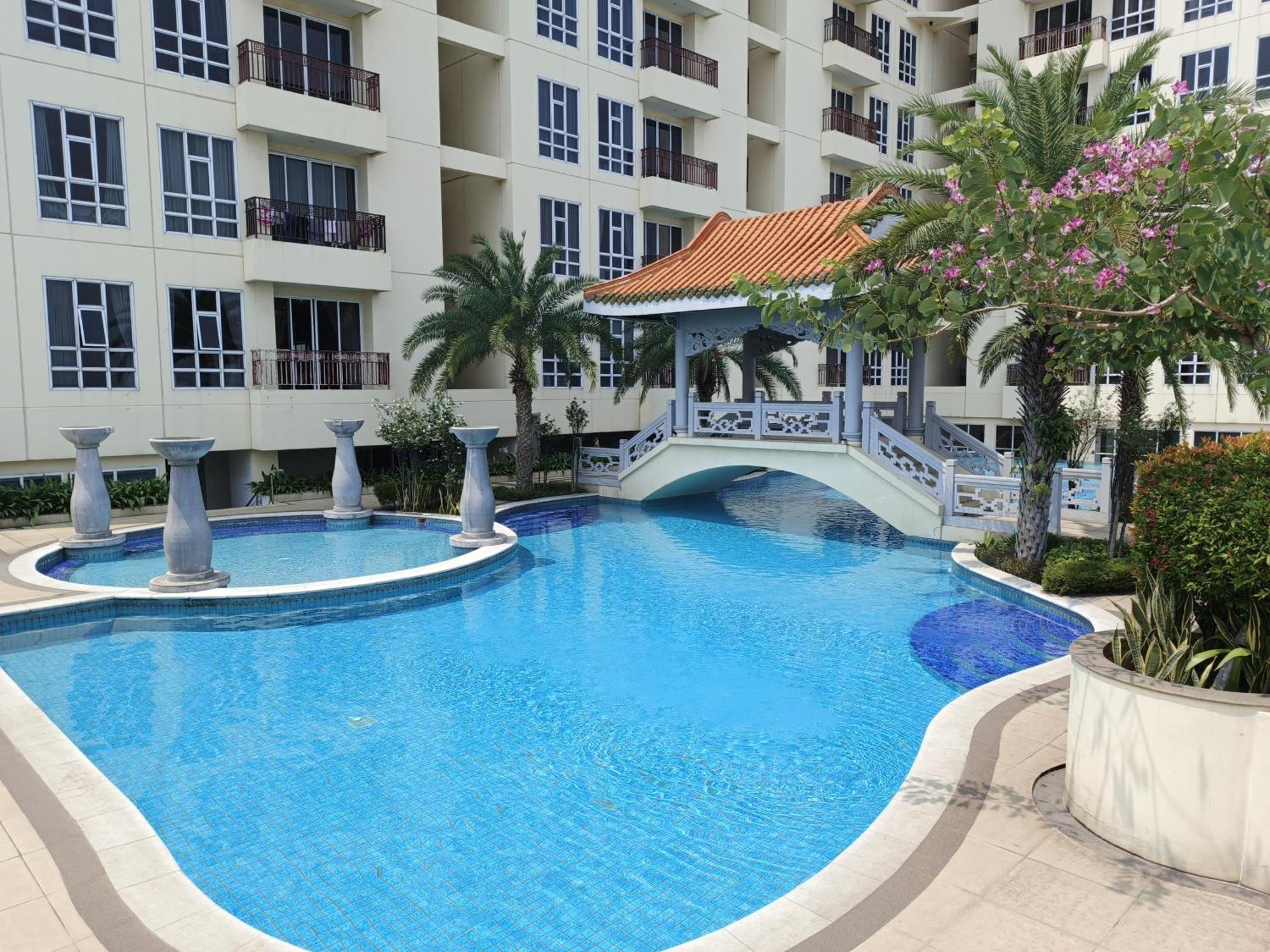 2Br Lucky Tower Residence Jakarta Old Town Top Floor Condo Jacarta Exterior foto